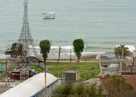 Фото с террасы на пляж рядом с домом