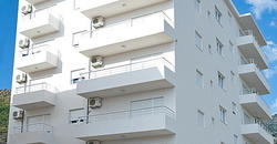 Жилой комплекс Queen Apartments в Бечичи