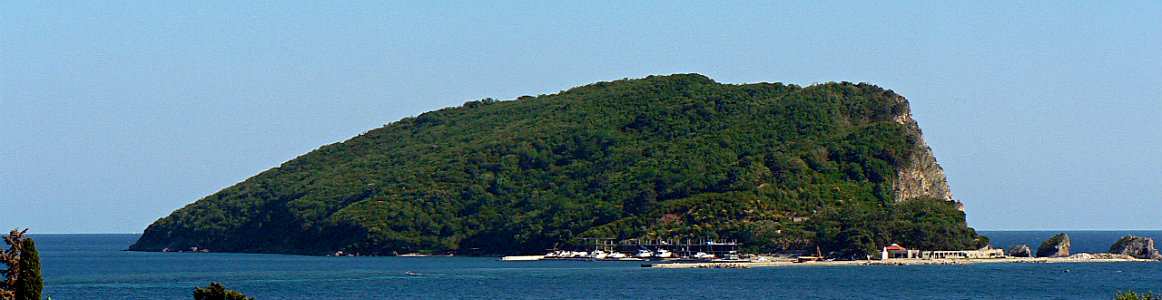 Вид из квартиры на море и остров Святого Николы