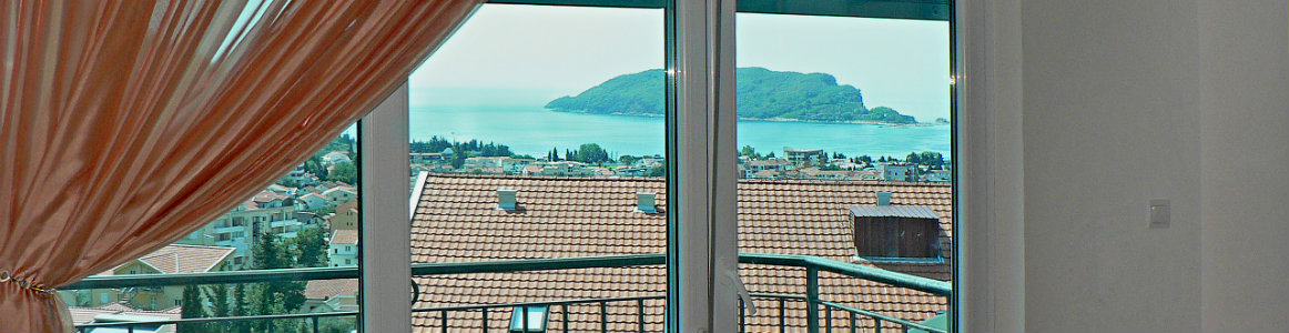 Вид из окна квартиры